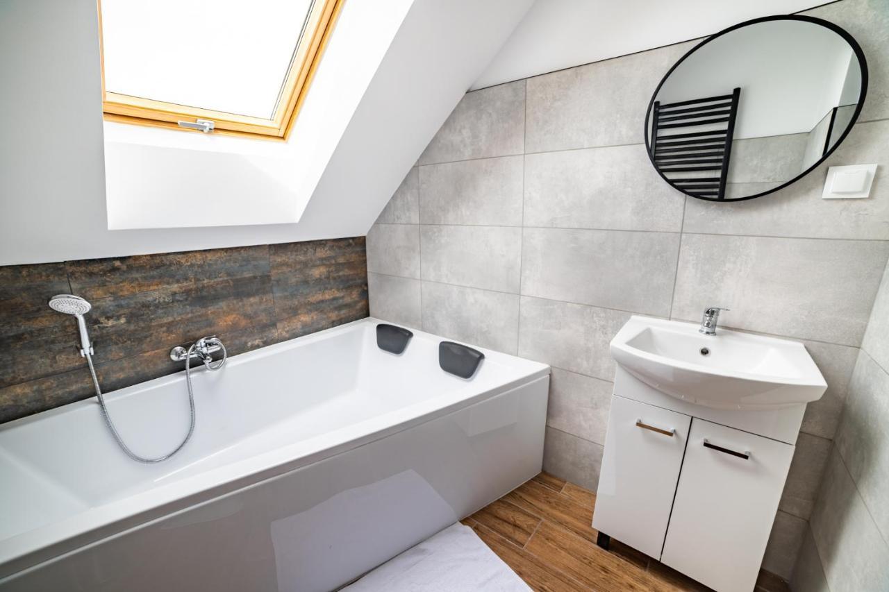 Rezydencja Klonowa Hotel Ober Wüstegiersdorf Екстериор снимка